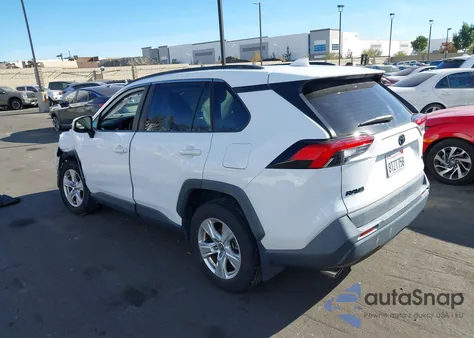 2021 Toyota Rav4 Xle from USA, damaged, VIN 2T3W1RFV2MC095713